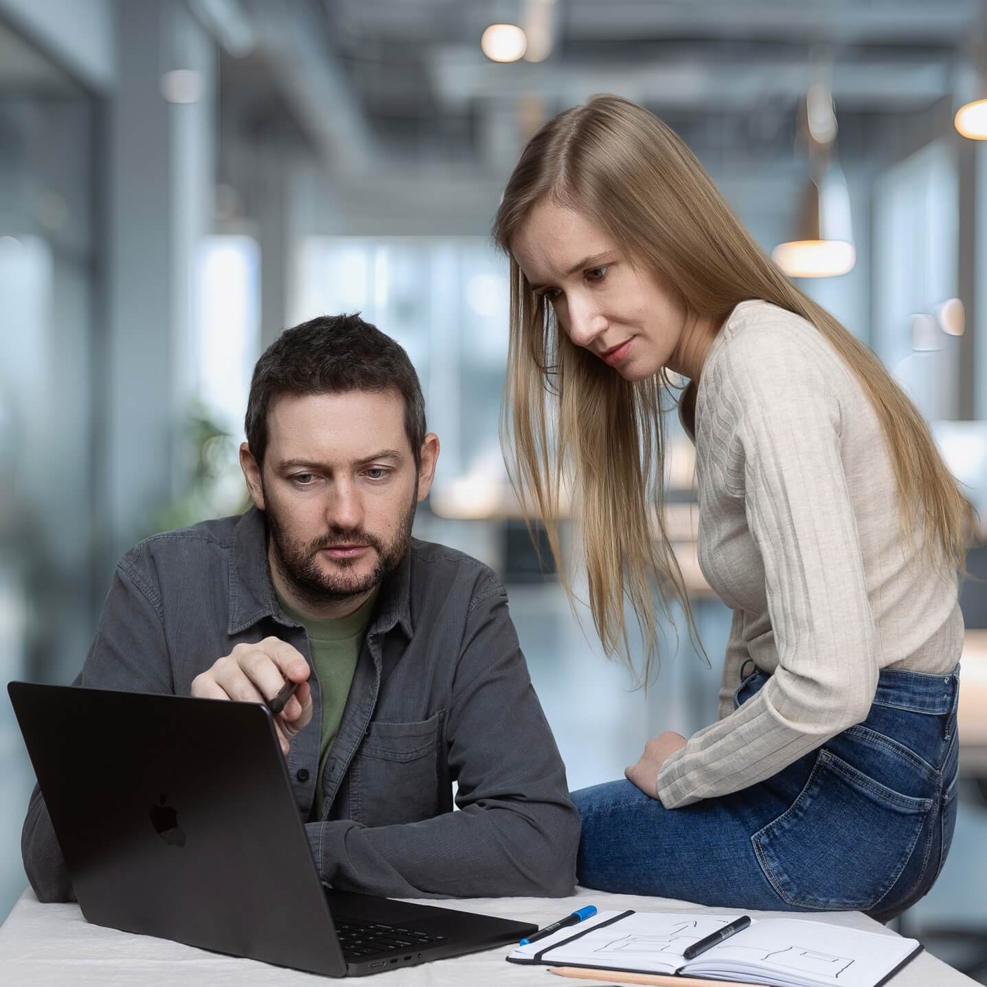 James und Joanna – Gründer der Flutter App-Agentur fab in Berlin für plattformübergreifende Flutter App-Entwicklung